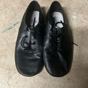 ABT Jess shoes size 2